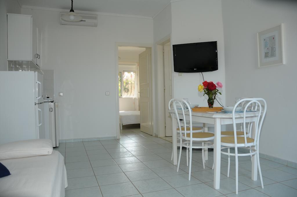 Villa Fleria Seaside Studios&Apts Gerani  Camera foto